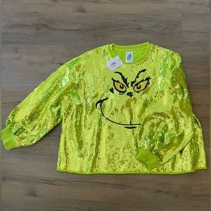 QUEEN OF SPARKLES NWT GRINCH